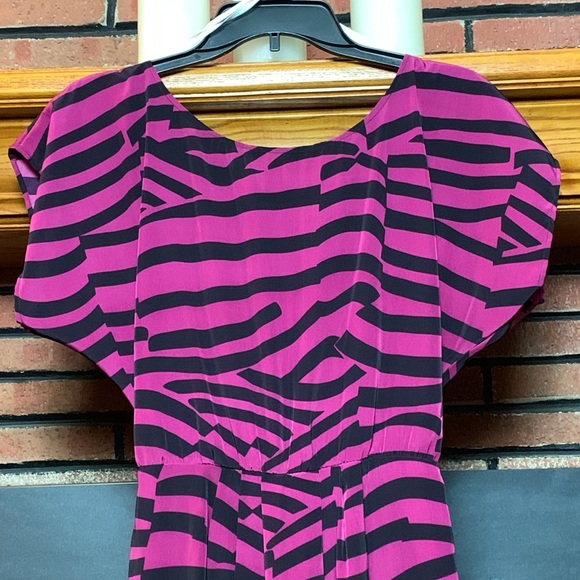 Prevett Short Sleeve Romper SZ - S - Picture 2 of 8